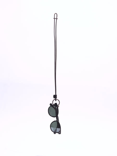 AC08 Black